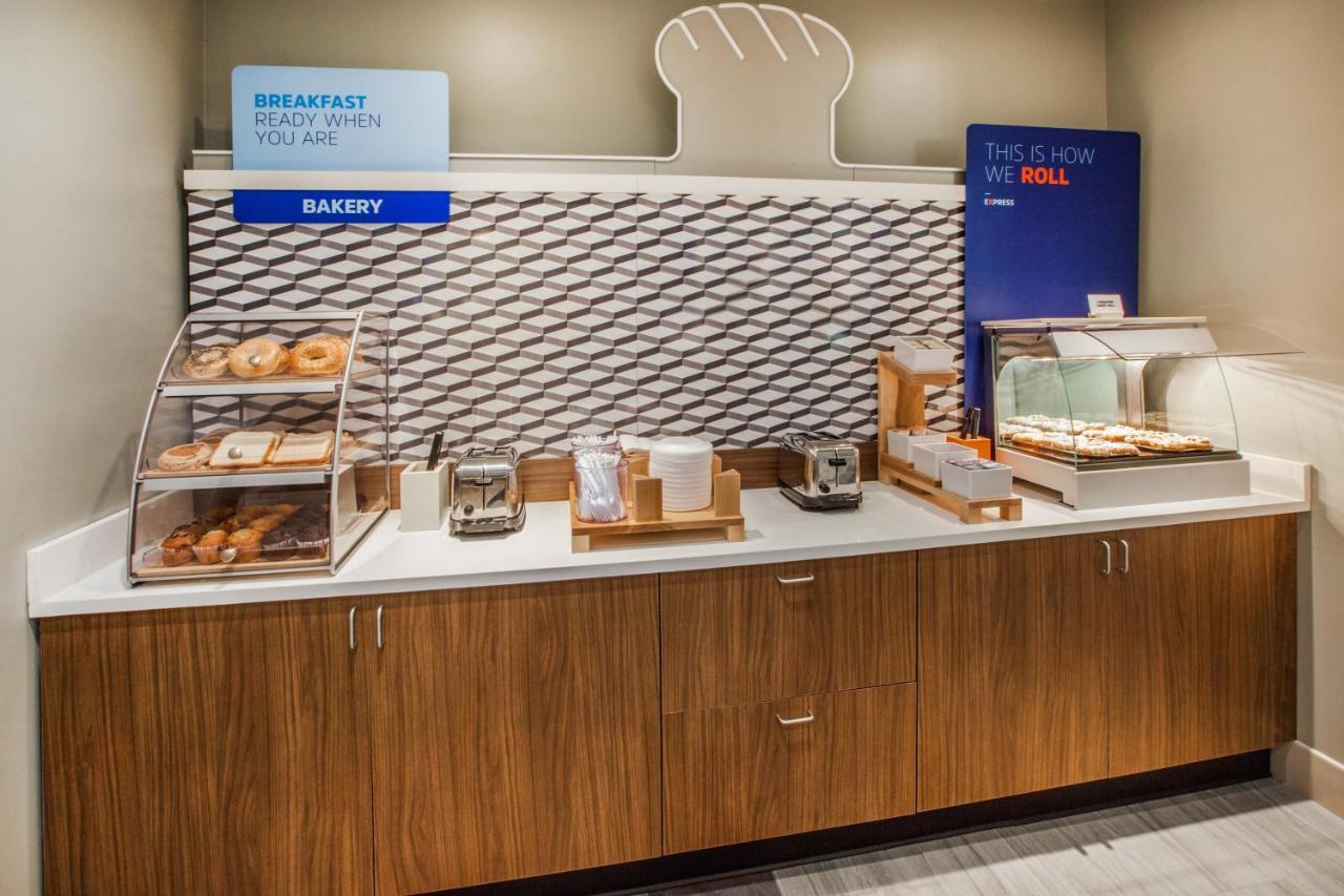 Holiday Inn Express & Suites Wooster By Ihg Εξωτερικό φωτογραφία